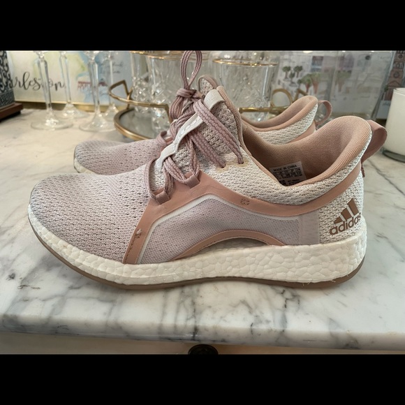 Adidas - Pure boost size 6.5 - Picture 1 of 3